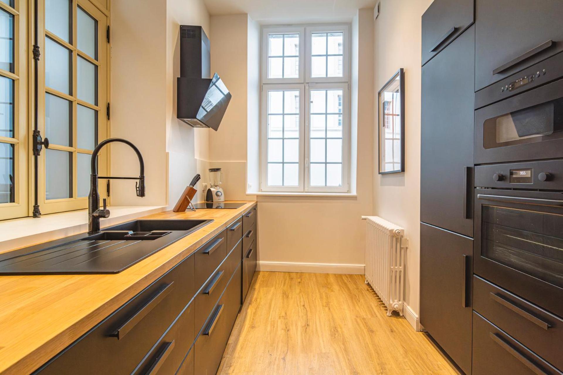 Mm Suites Loft Cathedrale Реймс Экстерьер фото