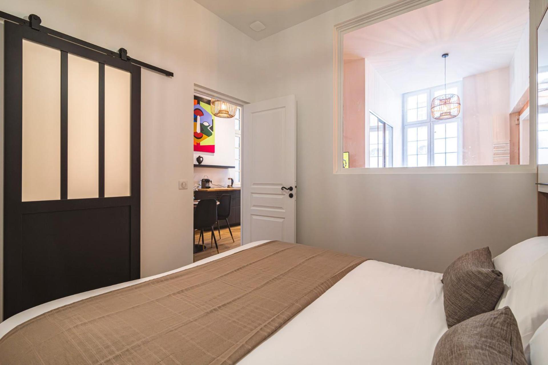 Mm Suites Loft Cathedrale Реймс Экстерьер фото